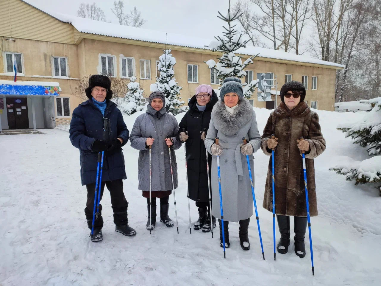 Более 200 тысяч человек стали участниками программы «Кузбасское долголетие» в 2025 году