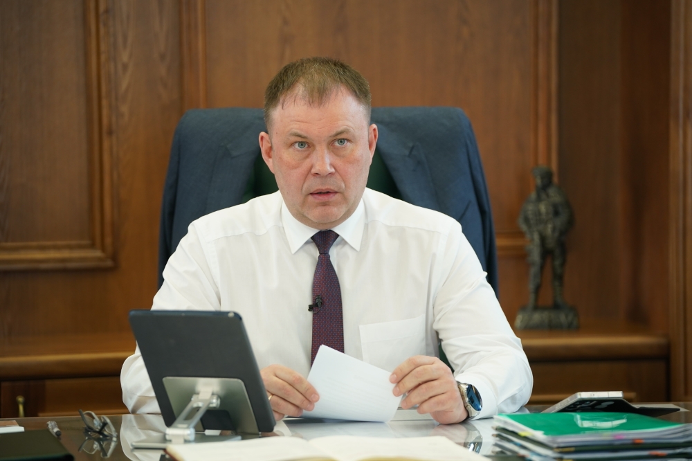 Илья Середюк: специалисты ведущих федеральных медцентров подключились к лечению самых сложных пациентов в Кузбассе