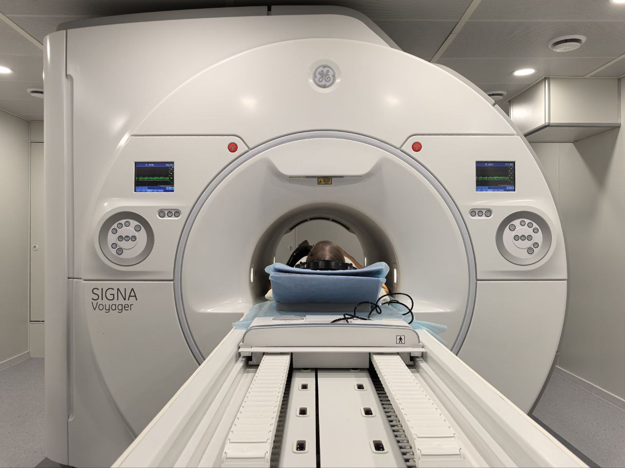 Современный аппарат МРТ поступил в Кузбасскую клиническую больницу скорой медицинской помощи Современный аппарат МРТ поступил в Кузбасскую клиническую больницу скорой медицинской помощи